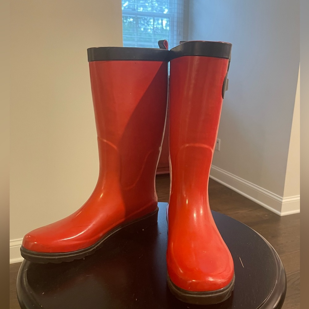 Red Clark’s rain boots